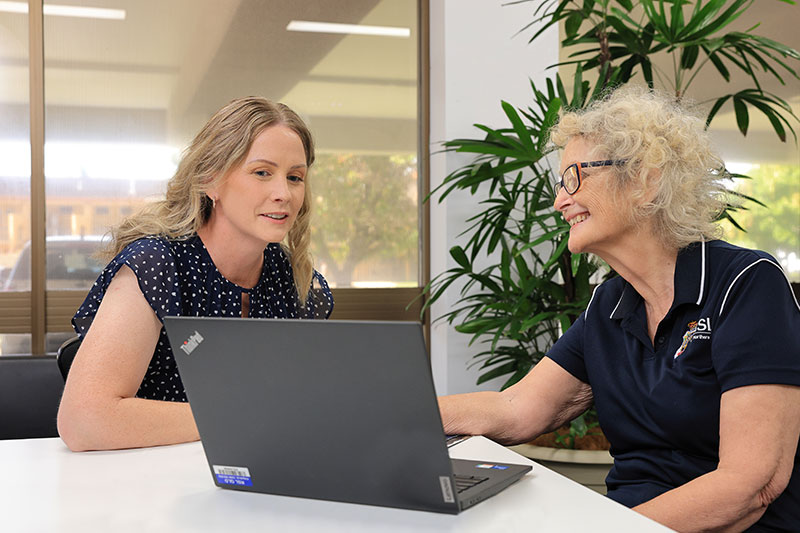 Navy veteran Rebecca Connolly and compensation advocate Debb Seabrook RSL Queensland