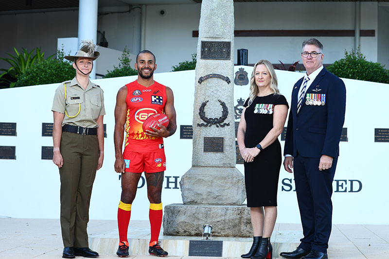 (L-R) GC Suns AFLW player and Army Reservist Private Jordan Membrey, GC Suns AFL Captain Touk Miller, and veterans Cherisa Pearce and Tyson Pearce.
